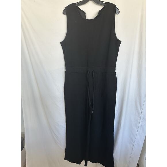 Woman’s Jumpsuit Size XL - Picture 1 of 7